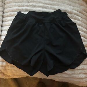Lululemon Fast and Free 3” Size 6